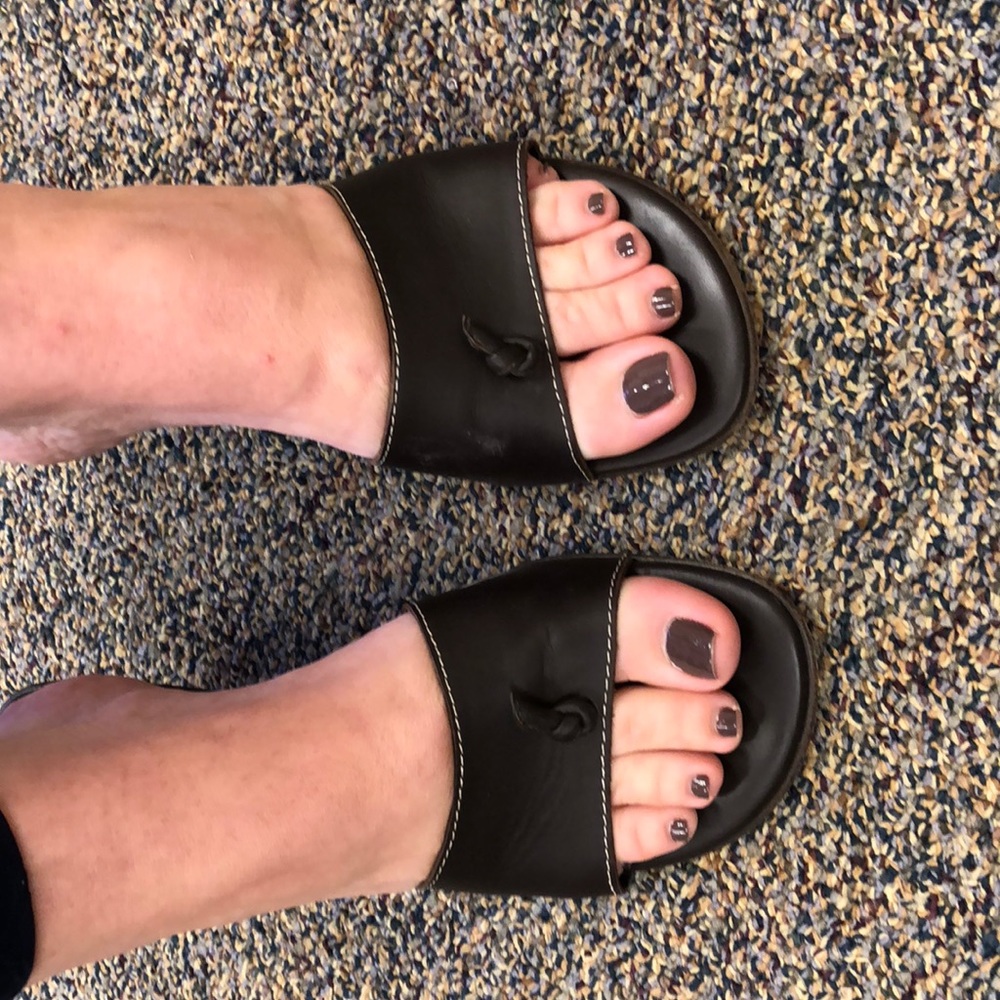 Donald Pliner slides